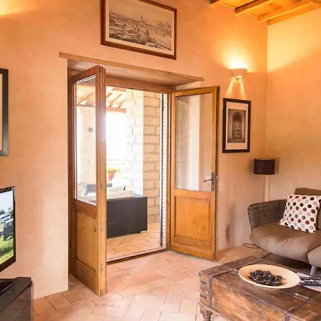 Vila Sleeps 6 With Pool Grotte di Castro
